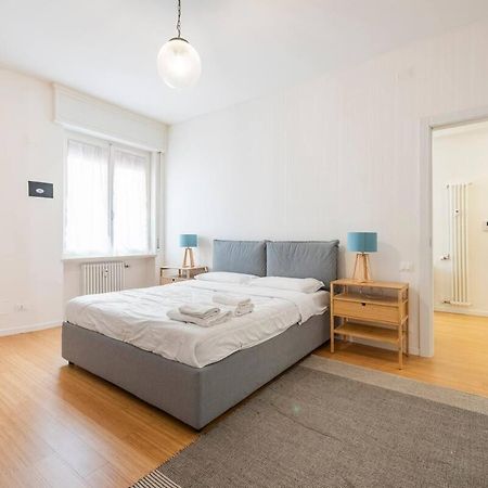 Vicolo Leoni 2BRD apartment Verona Esterno foto