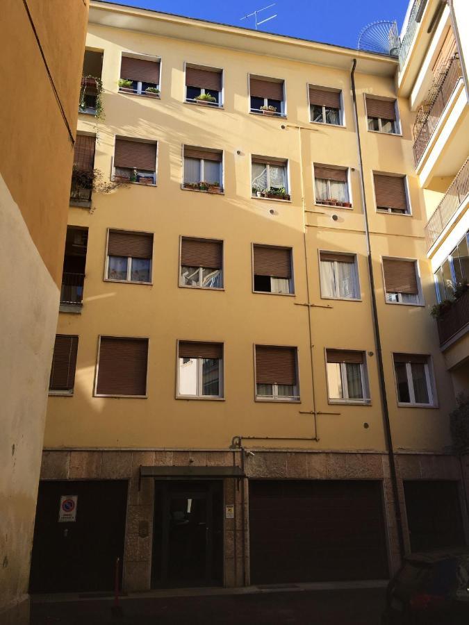 Vicolo Leoni 2BRD apartment Verona Esterno foto