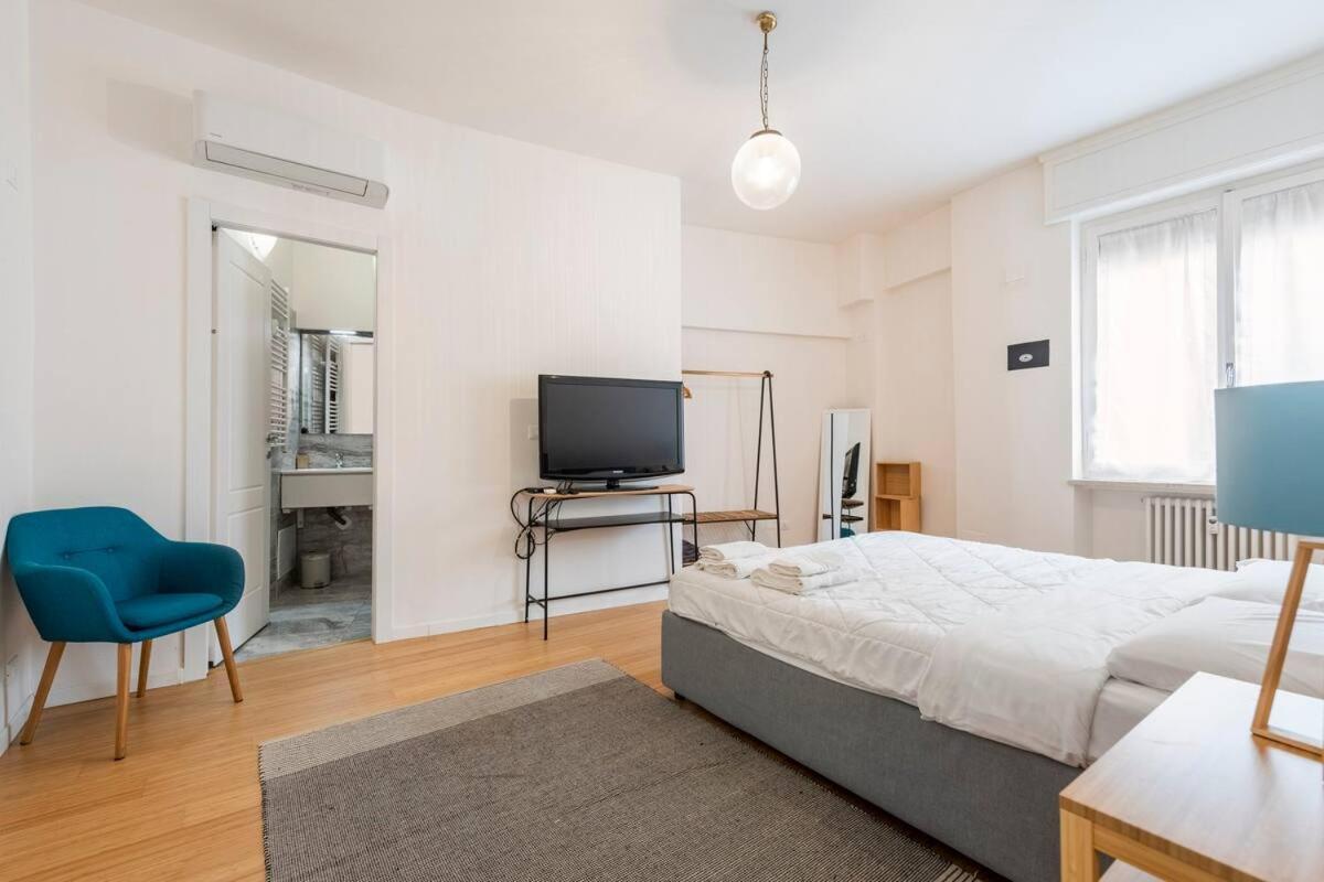 Vicolo Leoni 2BRD apartment Verona Esterno foto